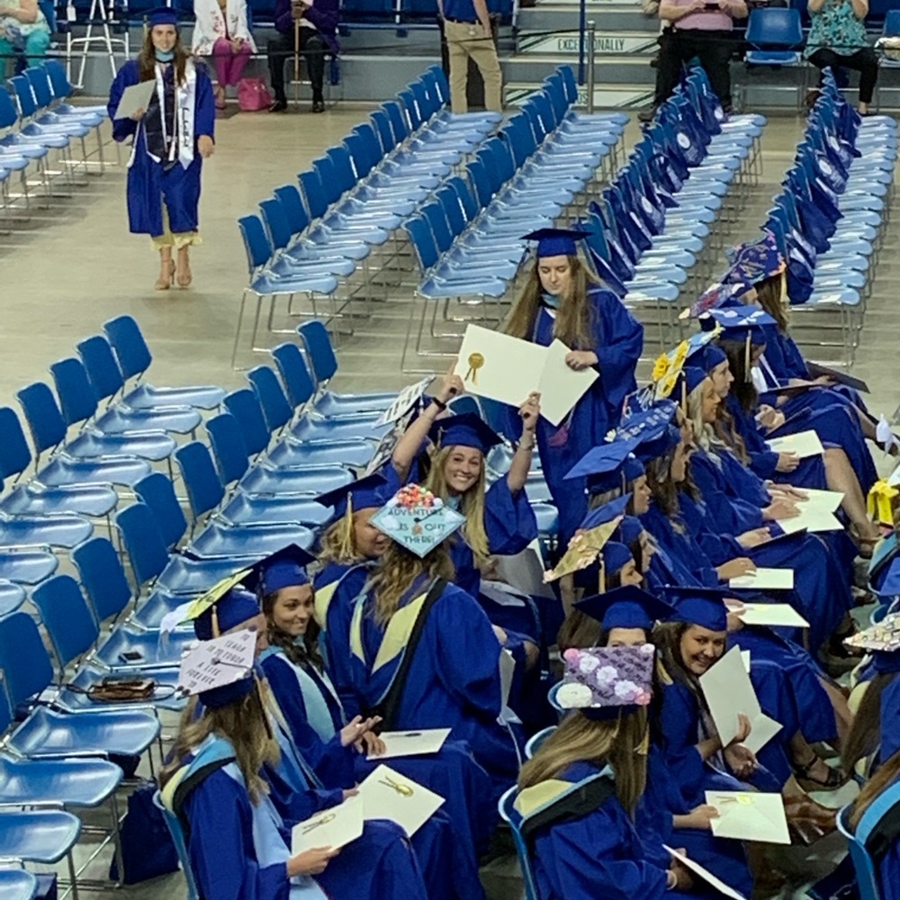 Celebrating Graduation 💙🐤 - Picture 6 of 8
